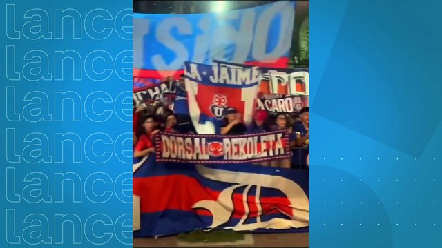 Torcedores da Universidad de Chile fazem festa em frente a hotel antes de decisão contra o Botafogo