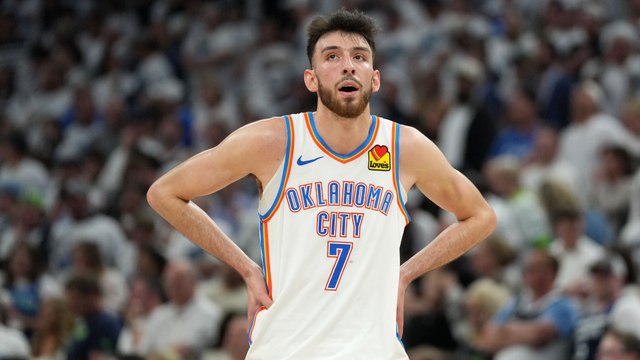 Oklahoma City Thunder Lead the Minnesota Timberwolves 65-57