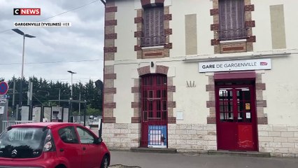 Les vols de défibrillateurs se multiplient en Ile-de-France depuis plusieurs mois, dont dans des gares SNCF et RATP -  Un acte qui peut coûter la vie à une personne qui en a besoin en urgence
