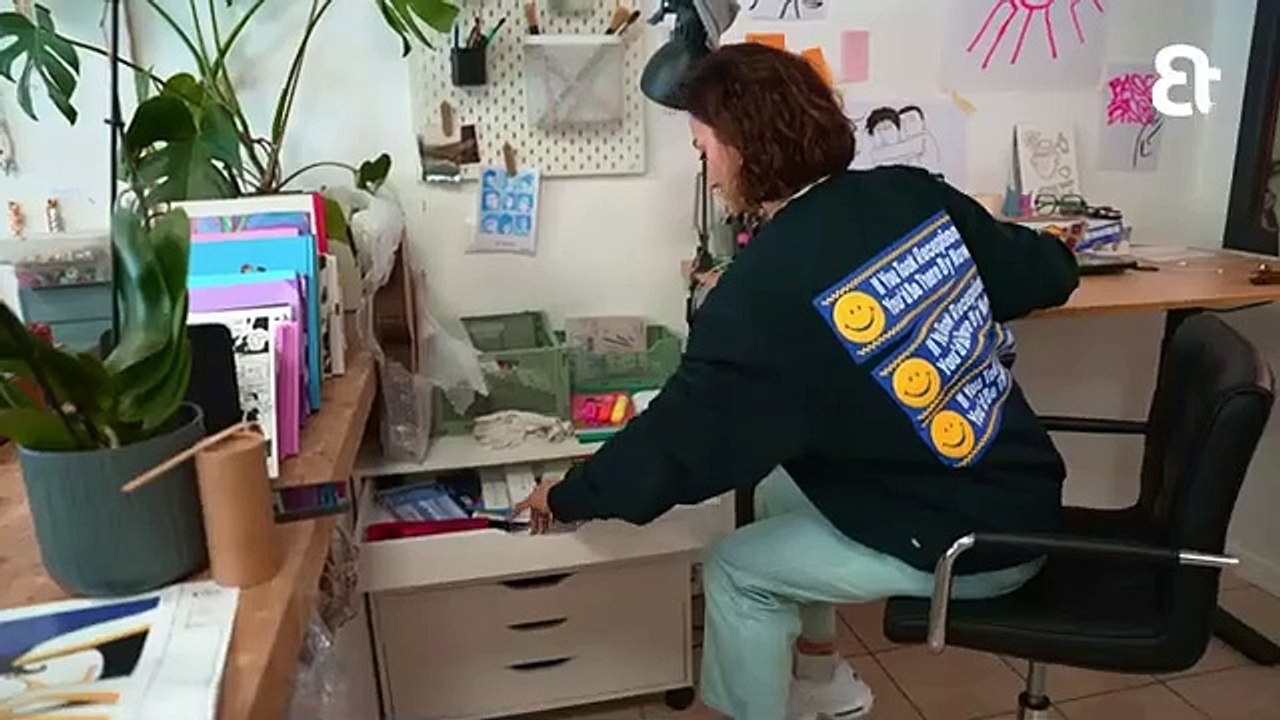 Une journée avec Caroline, dessinatrice de BD