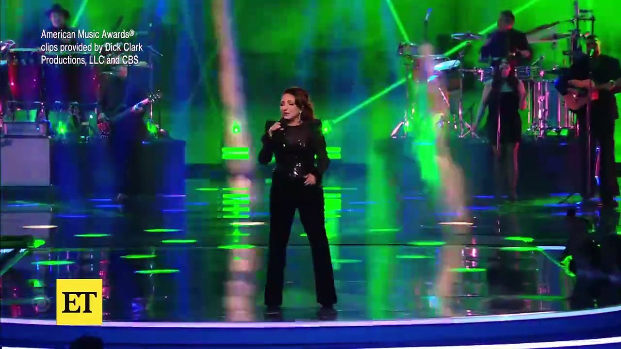 AMAs 2025_ Gloria Estefan Performs Medley of Hits!