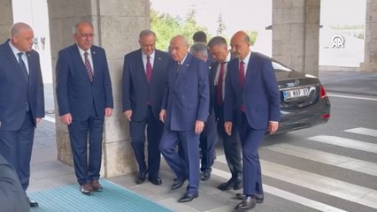 Devlet Bahçeli meclise geldi