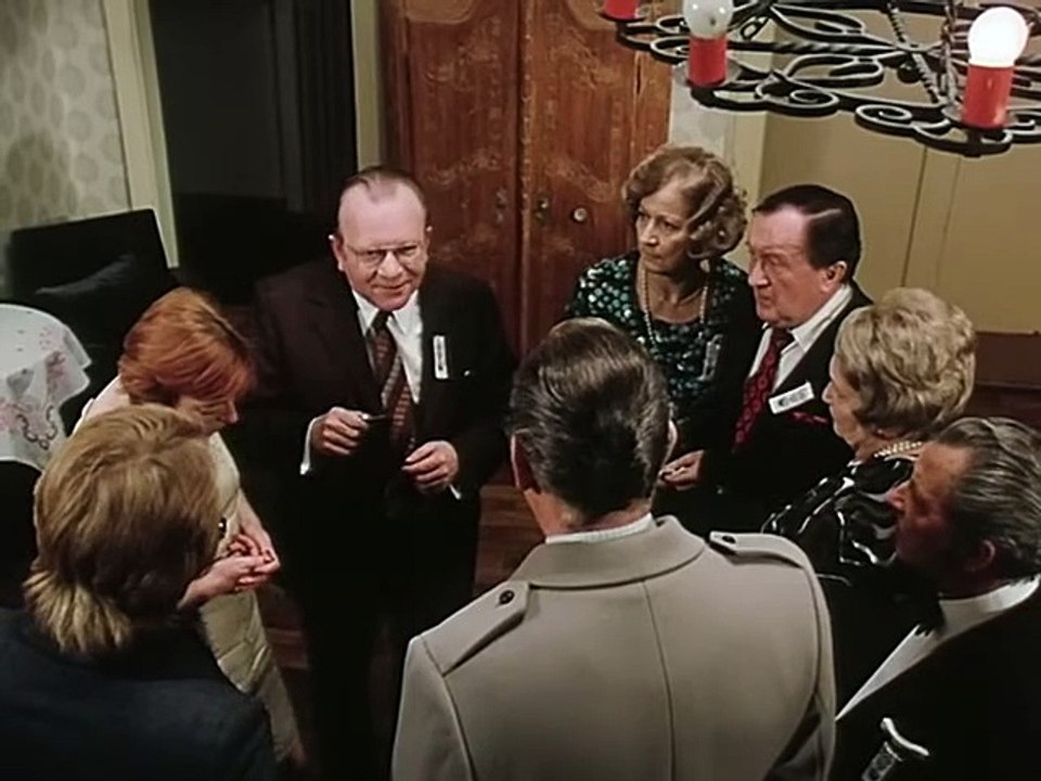 Derrick S01E03 Stiftungsfest