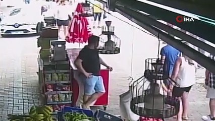 Antalya'da Alman turist sokakta hırsızı böyle kovaladı!