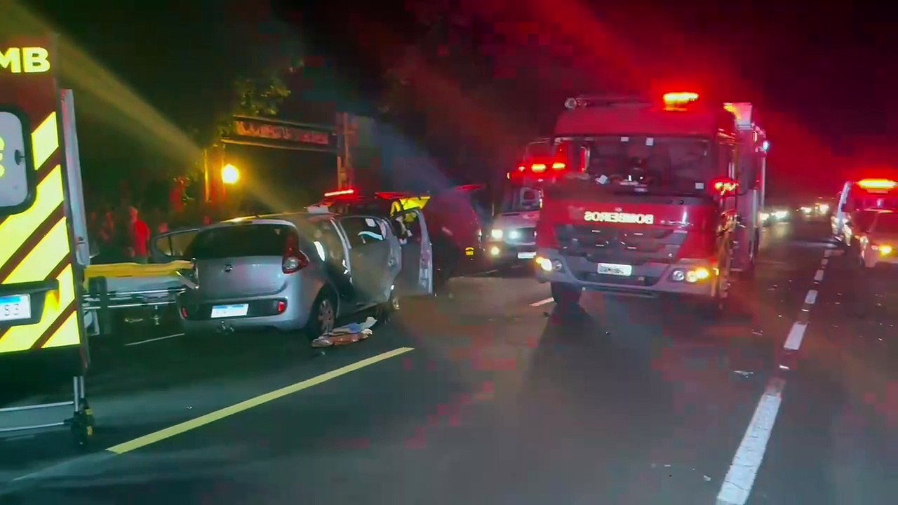 Acidente entre dois carros deixa quatro vítimas entre Serra dos Dourados e Icaraíma