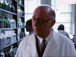 S06 E02. Hickory Dickory Dock.