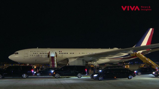 Wajah Presiden Prancis Didorong Istri, Lagi Ribut?