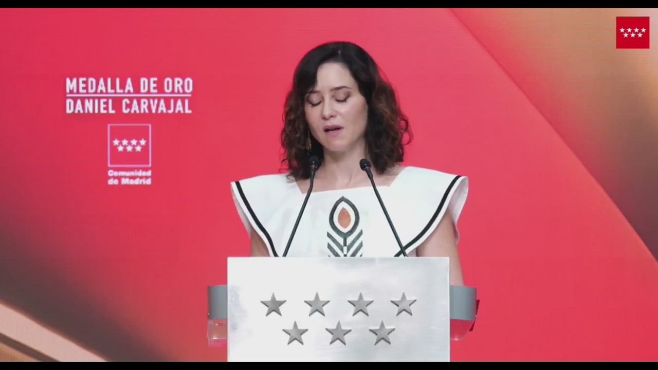 El tremendo palo de Ayuso al Barça que ha enfurecido al culé: "Carvajal tiene más Champions..."