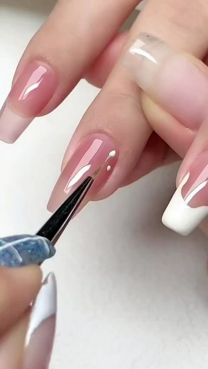 Nails art