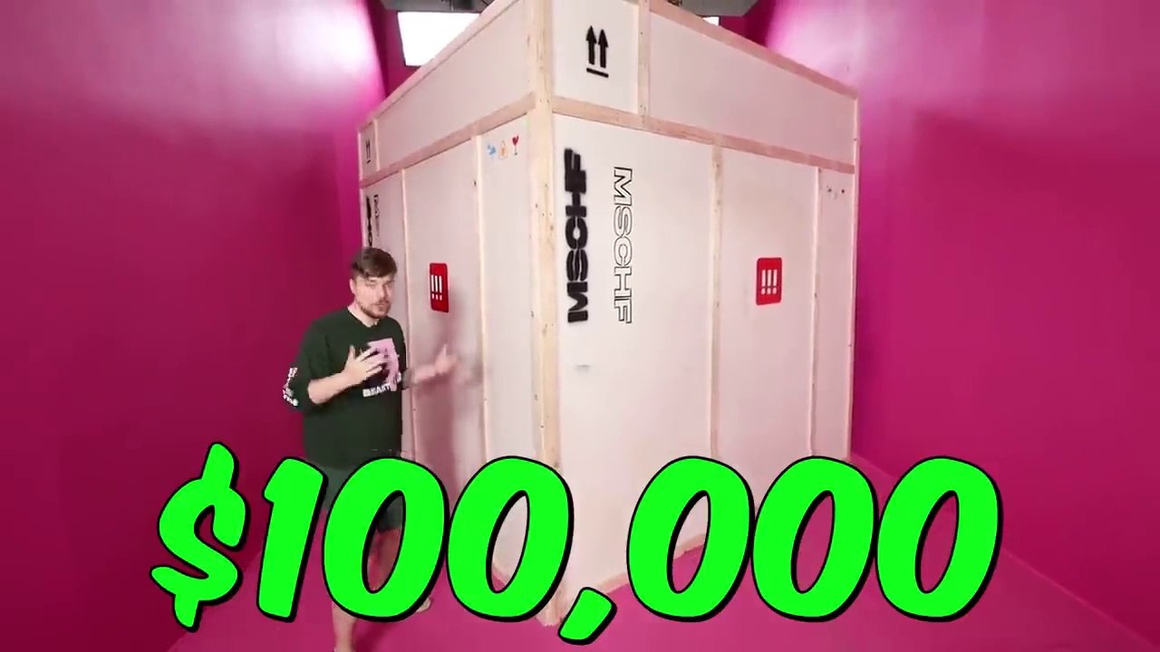 I Bought The World's Largest Mystery Box! ($500,000) in English