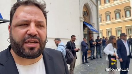 Luca Blasi: io manganellato, sabato mega manifestazione contro Meloni