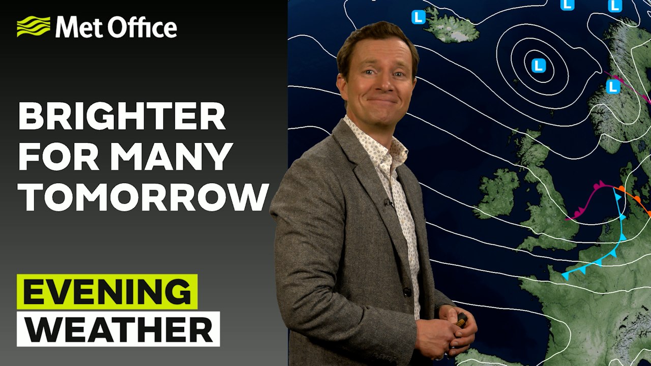 Met Office Evening Weather Forecast  27/05/25 – Clearer north, cloudier south