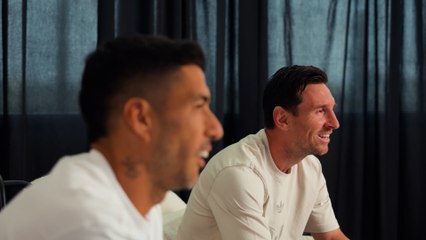 Luis Suárez presenta a Messi como nuevo 'fichaje' de su equipo en Uruguay