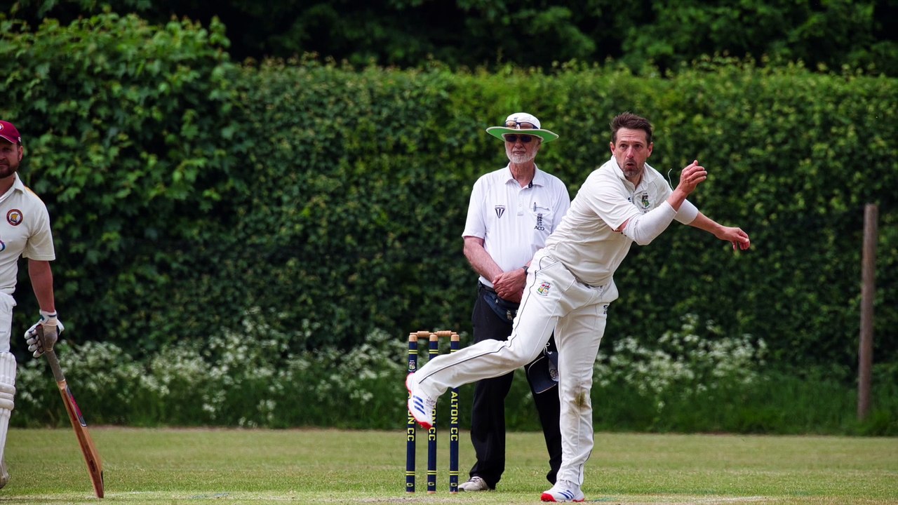 Gallery: Alton II v Gosport Borough