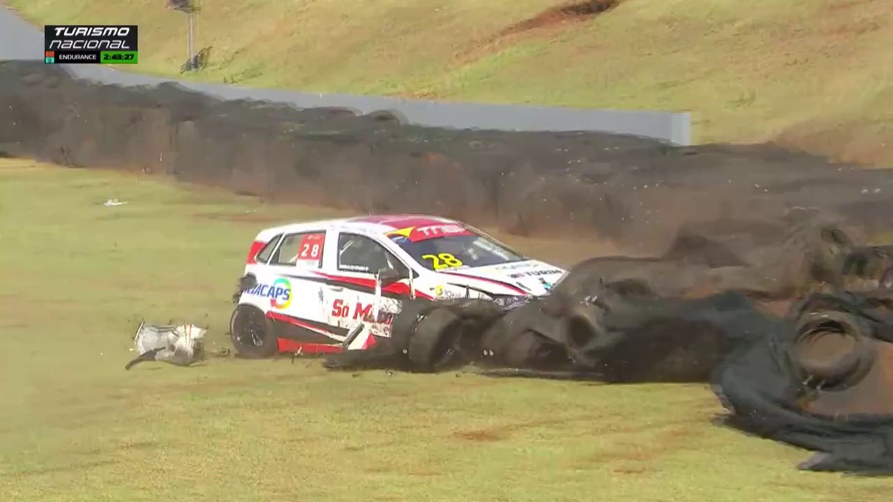 Turismo Nacional BR 2025 Cascavel Endurance Gondra Big Crash