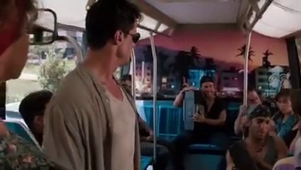 Silvester Stallone in Lo Specialista nella clip dell' autobus