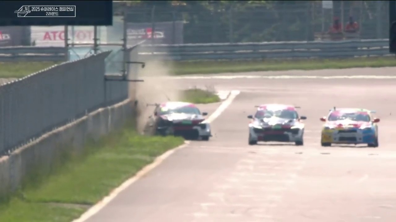 Superrace Championship GTA GTB 2025 Korea Jin Big Crash