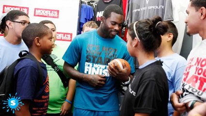 Michael Vick's Dog Fighting Scandal RUINED Him