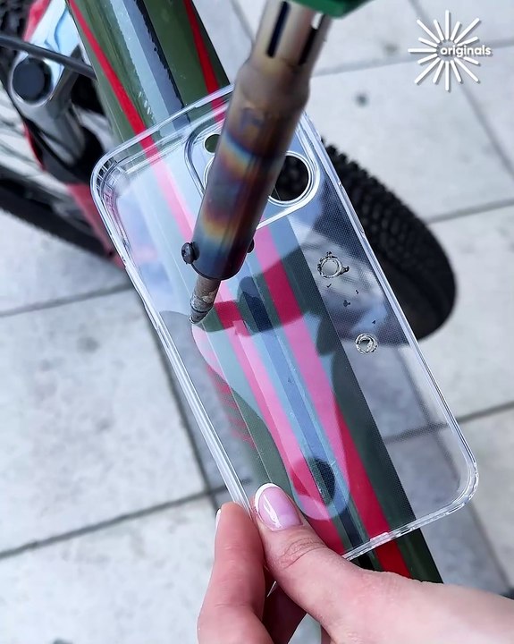 Phone holder hack for cyclists 🚴‍♂️📱