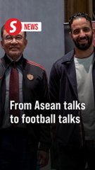 Anwar meets Manchester United, Asean All-Stars reps