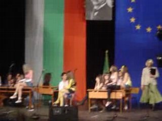 Praznik Na Ezicite 9b klas