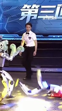Chine : le premier combat de boxe entre robots humanoïdes