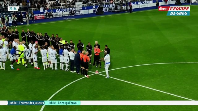 Une entrée pleine d'émotion pour Djibril Cissé - Foot - Jubilé Djibril Cissé