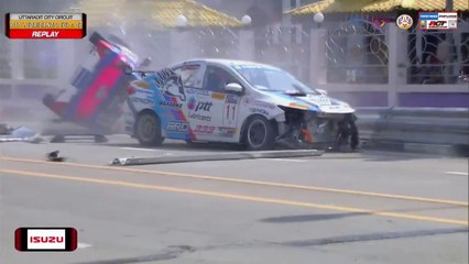 Racing Car Thailand PTT OP 2025 Uttaradit Race 1 Start Thangsuthirananonkul Huengpuang Big Crash