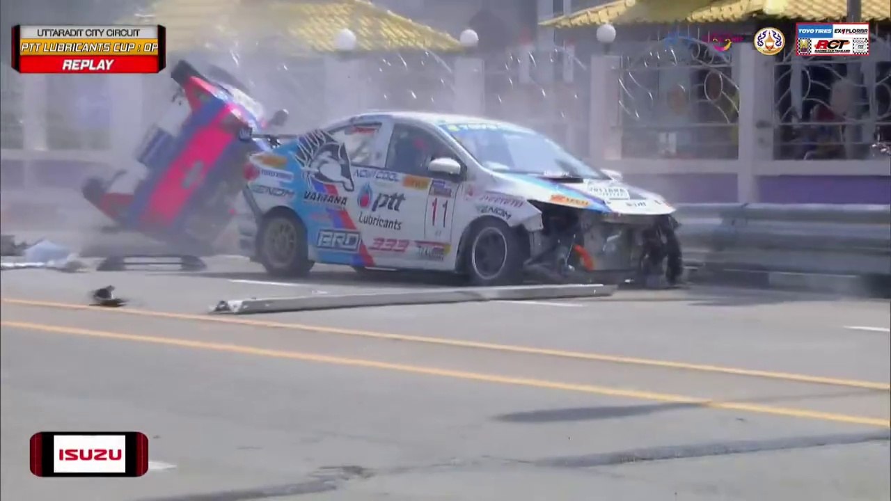 Racing Car Thailand PTT OP 2025 Uttaradit Race 1 Start Thangsuthirananonkul Huengpuang Big Crash