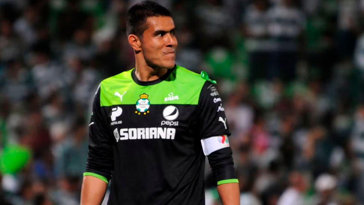 Oswaldo Sánchez narra su tristeza por ver el estadio de Santos Laguna sin apoyo de la afición