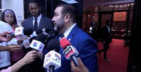 Senadores minimizan creación del Ministerio del Hombre y favorecen unificar todo en uno solo