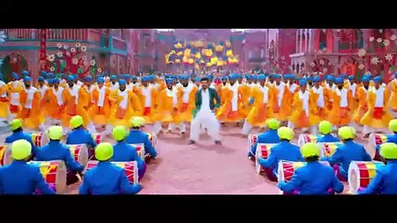 Rama_Loves_Seetha_Video_Song_Promo_-_Vinaya_Vidheya_Rama_Video_Songs_-_Ram_Charan,_Kiara_Advani