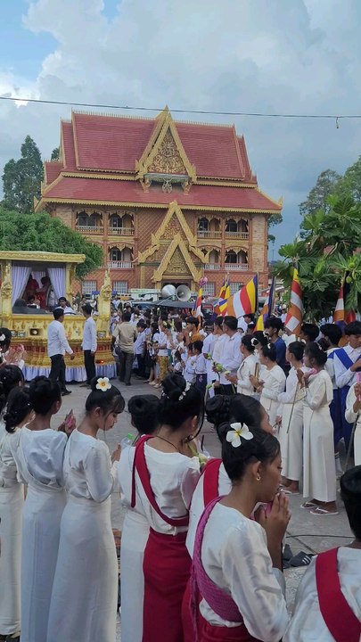 សកម្មភាព ថ្ងៃវិសាខបូជា #ប្រពៃណីកម្ពុជា