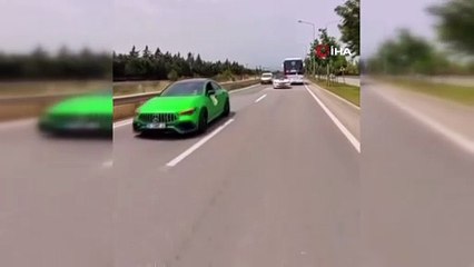 Bursa'da düğün konvoyunda tehlikeli anlar