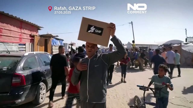Thousands gather at newly opened Gaza aid centre in Rafah