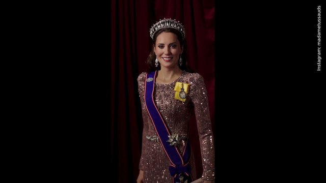Kate Middleton, regina di cera: la nuova statua al Madame Tussauds con tiara e diamanti