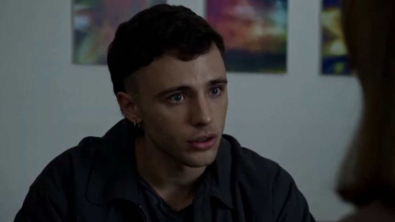 Querer – Hinter verschlossenen Türen Trailer OV