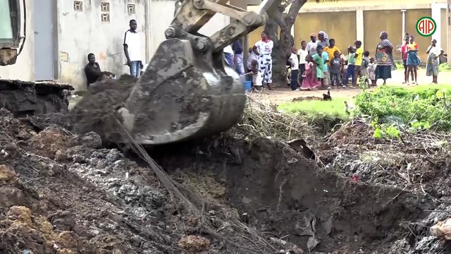 Région-Dimbokro / Les canaux d’évacuation des eaux pluviales de Dioulakro Boribana curés pour faire face aux inondations