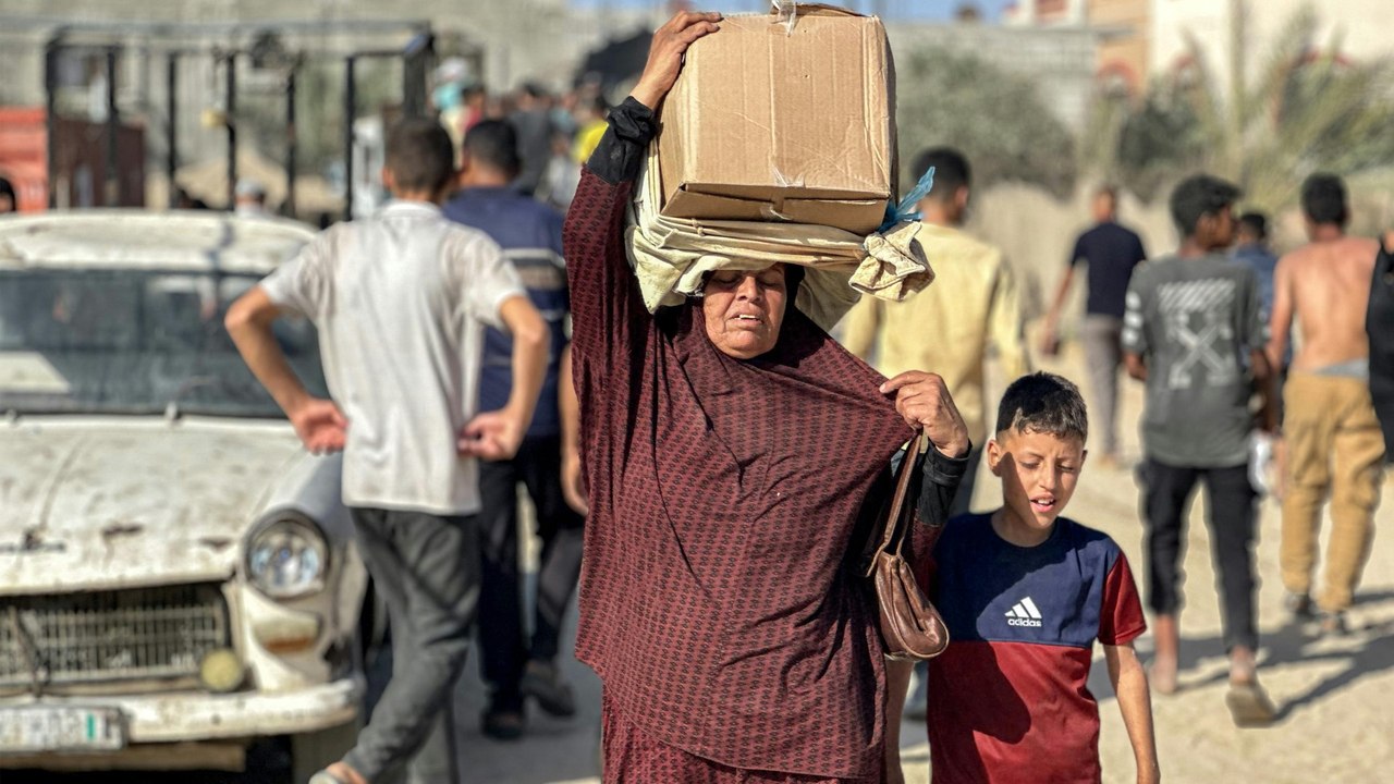 Chaotische Szenen bei Verteilung von Lebensmitteln im Gazastreifen