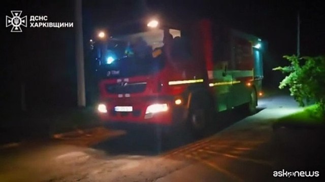 Droni russi su Kharkiv, vasti incendi e un morto