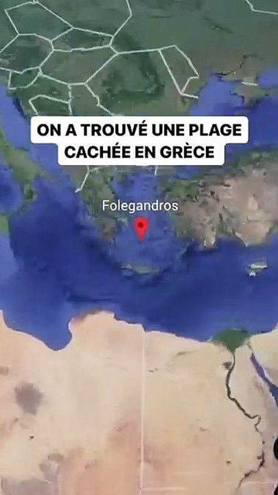 On a trouvé une plage cachée en Grèce 📍🇬🇷