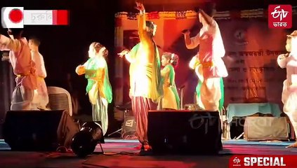 কারার লৌহকপাট থেকে মুক্তমঞ্চের আলোর পথে মনুয়ারা