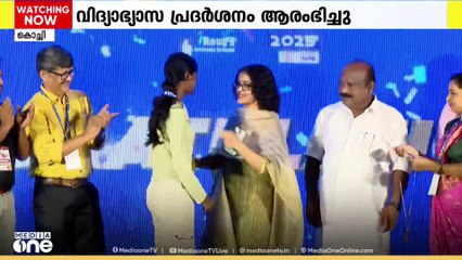 മീഡിയവൺ എ പ്ലസ് മുദ്രാ പുരസ്കാരങ്ങൾ കൊച്ചിയിൽ സമ്മാനിച്ചു