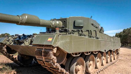 Video: Spanje test geheime technologie tegen raketten en drones op Leopard-tanks