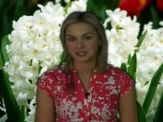 Russell Grant Video Horoscope Cancer 10.05.2008