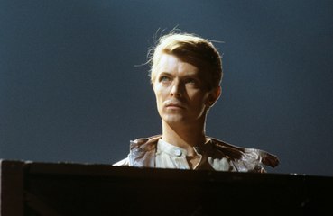 ホークウインドのギタリスト、サイモン・ハウスが死去