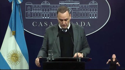 El Gobierno cruzó a los trabajadores del Garrahan: el índice "2x1" del que habló Adorni