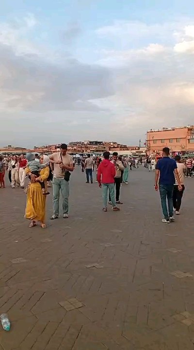 ساحة جامع الفنا مراكش تدخل البهجة على النفس