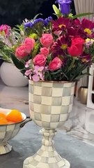 معتز ابن هند القحطاني يتطاول على رؤى