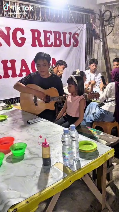 nyanyi yah